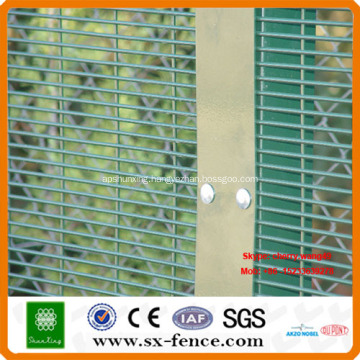 Anti climb Weld Mesh System